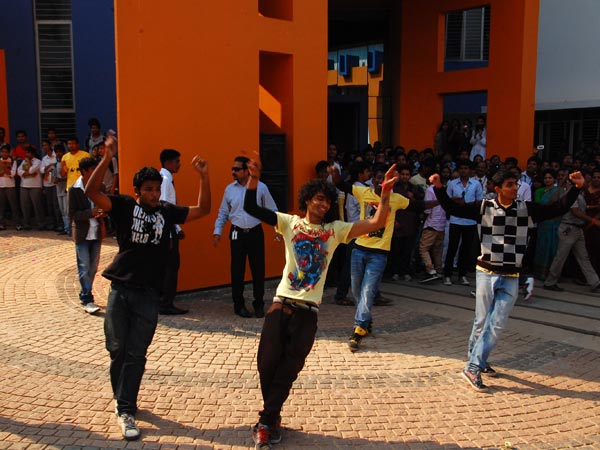 Spirit of Participation at Acharya Habba