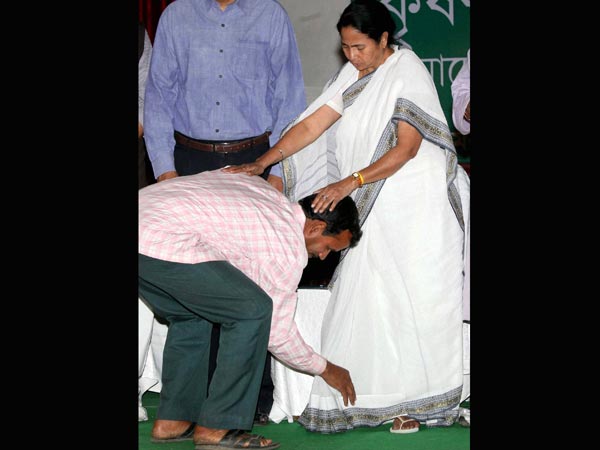 mamata-banerjee-blessings