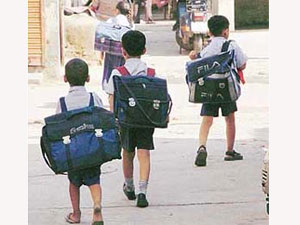 Shiksha Shatru or Shiksha Sahayakas?