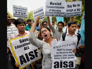 delhi-university-students-protest