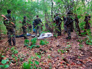 raipur-naxals-attack