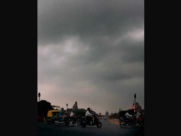 clouds-over-new-delhi