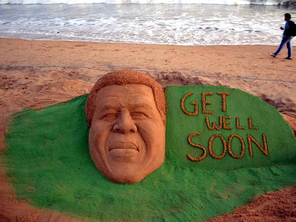 'Mandela's health improving'