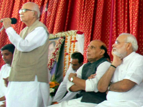 LK Advani speaks at a function