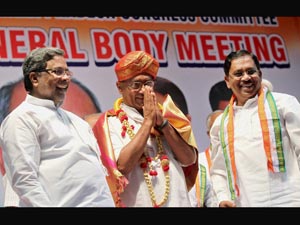 digvijay-singh-siddaramaiah
