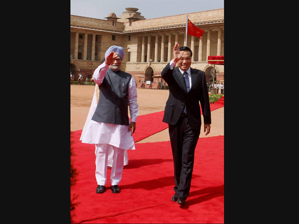 Manmohan Singh with Chinese PM