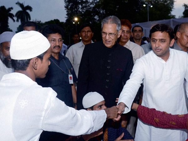 akhilesh-yadav-at-iftar-party akhilesh-yadav-at-iftar-party