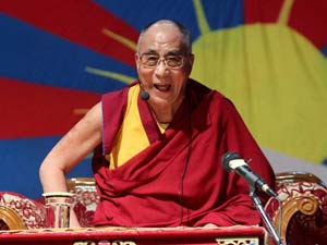 Dalai Lama wishes Bush after surgery