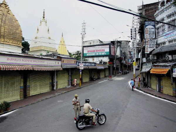 Kishtwar curfew: Journalists kept away