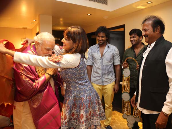 Actor Mohan Babu's daughter facilitates Modi