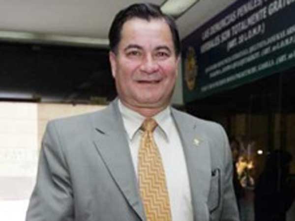 Bolivian senator gets asylum in Brazil