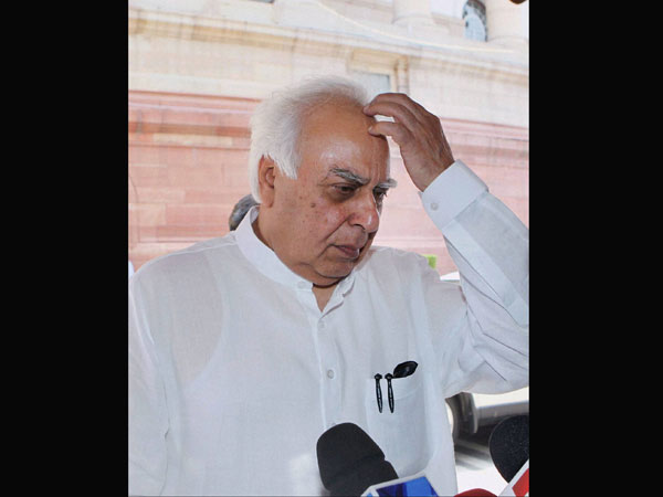 Politicians are not criminals