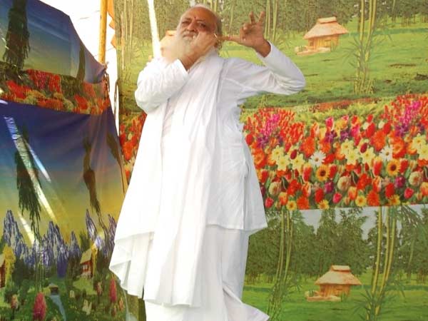 Asaram Bapu's past-from a tea-seller to the spiritual guru