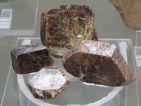 Monazite being illegally shipped