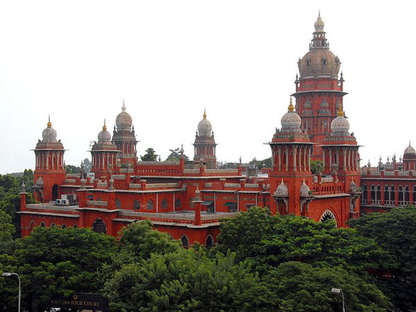 Madras HC raps civil supply officials