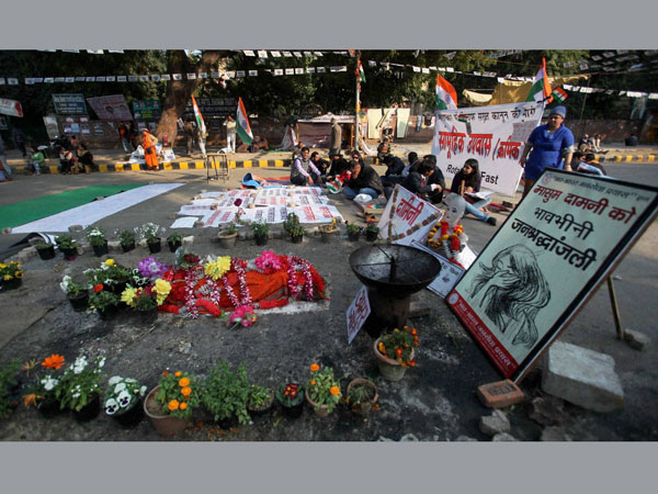 "Will take vote and decide on attack"