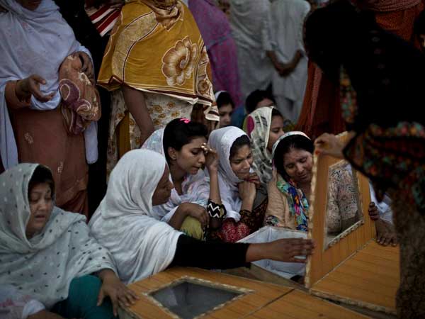Pakistan: Death toll rises to 81