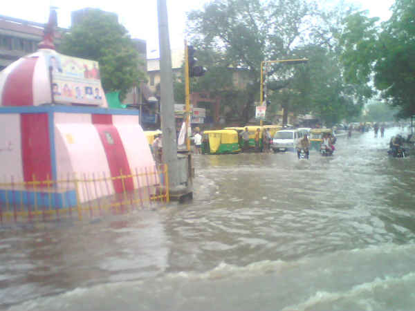 Girdhar Nagar, Asarava