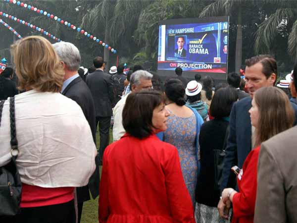 "US debt ceiling issue to hurt economy"