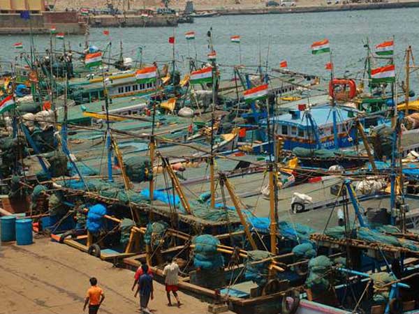 Cyclone Phailin: Ship presumed sunk