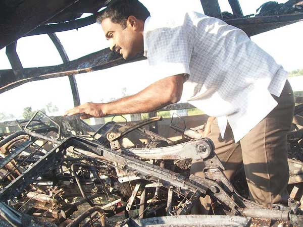AP CM orders probe into bus fire