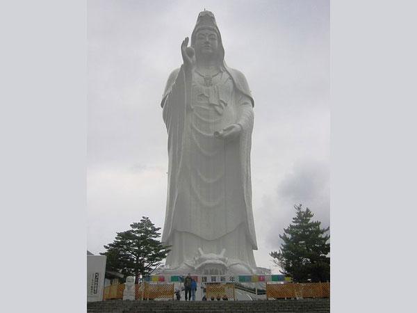 Nanshan Haishang Guanyin, China