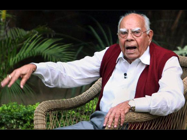 Court summons BJP on Jethmalani's suit