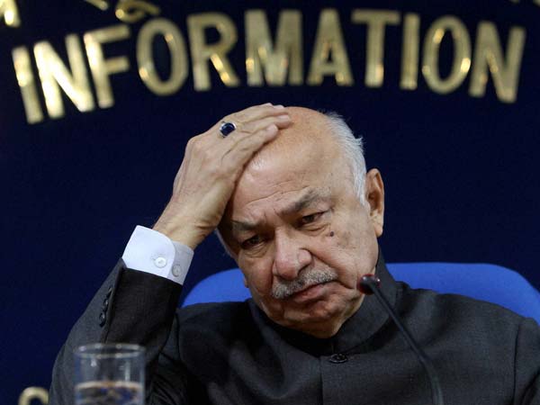 Govt collecting "snooping" info: Shinde