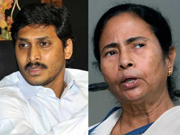 Mamata extends support to Jagan