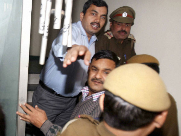 Tehelka:Witnesses confirm victim's story