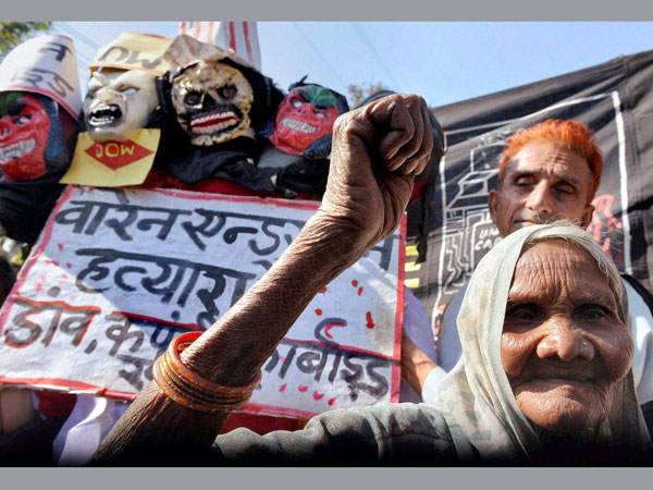 bhopal-gas-tragedy-protest