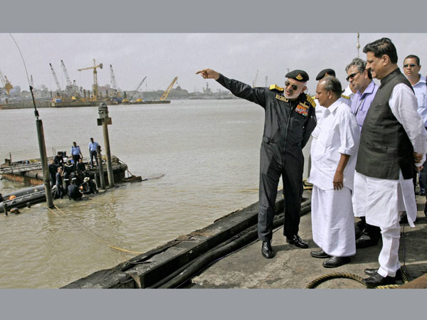 Search on for INS Sindhurakshak bodies