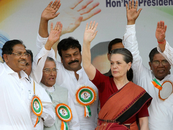 Sonia Gandhi casts her vote