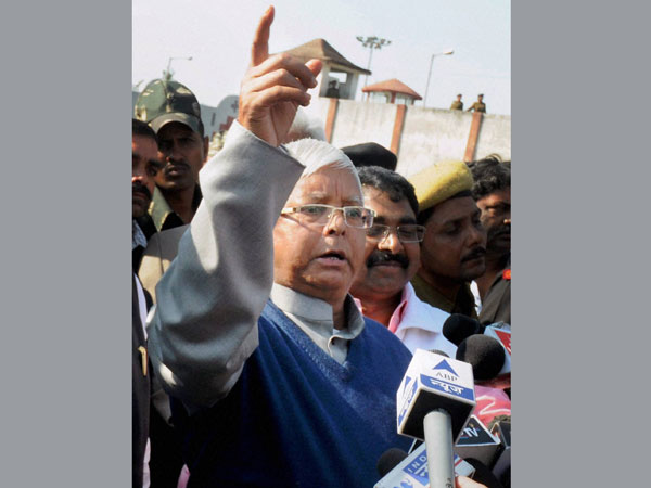 Lalu calls AAP's promises a 'pack of lies', says Rahul is fit to be PM Lalu calls AAP's promises a 'pack of lies', says Rahul is fit to be PM