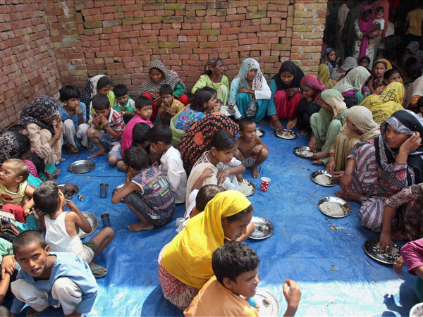 Riot victim dies in a relief camp