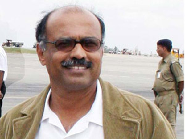 Capt Gopinath joins Aam Aadmi Party