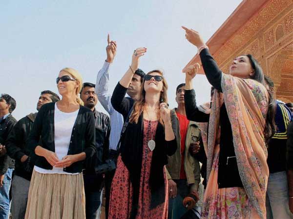 Kite-flying festival in various cities Kite-flying festival in various cities