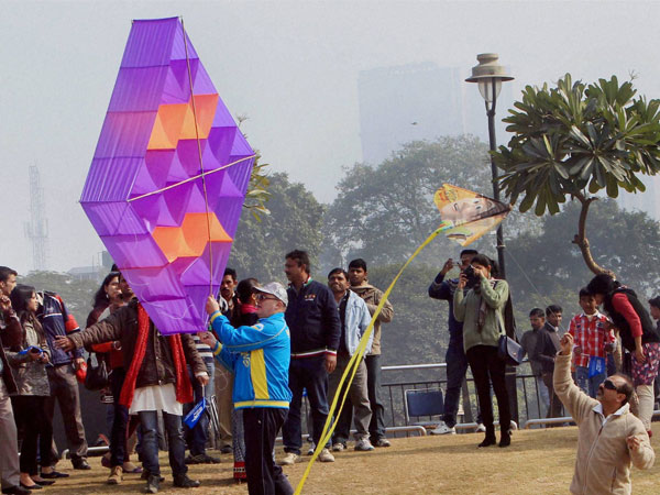Andhra celebrates Sankranti with fervour Andhra celebrates Sankranti with fervour