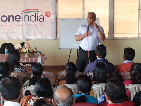 In pics: Ian Faria interacts with OneIndia