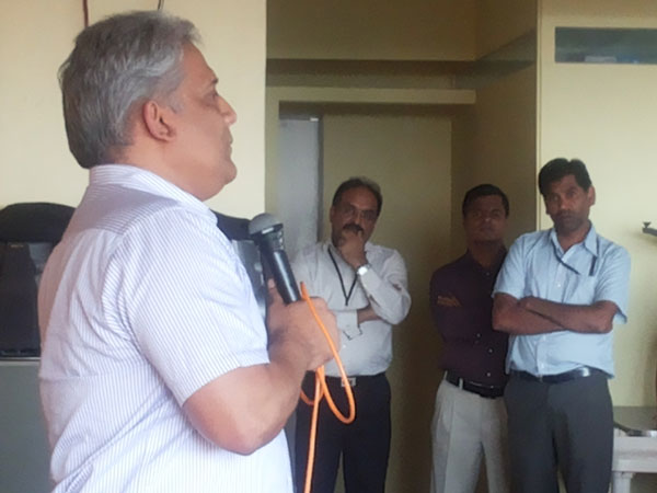 In pics: Ian Faria interacts with OneIndia