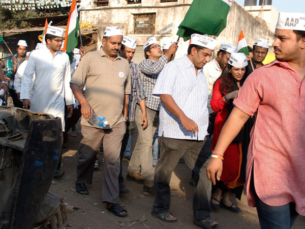 Shazia further went to the shops and residential areas in the locality