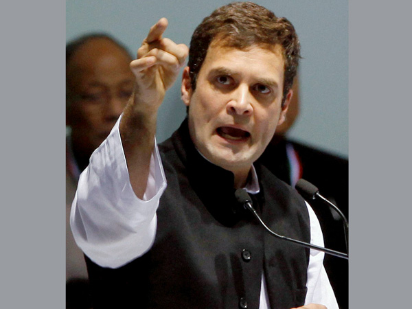 Rahul Gandhi woos women voters Rahul Gandhi woos women voters