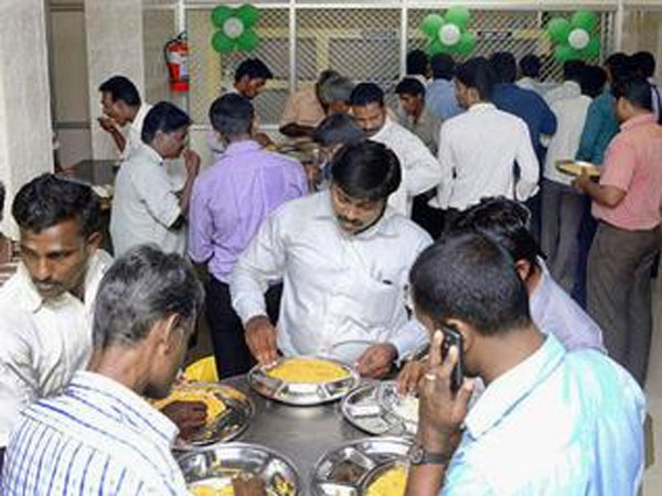 In pics: Amma's cheap idlis, a big hit in Bangalore In pics: Amma's cheap idlis, a big hit in Bangalore
