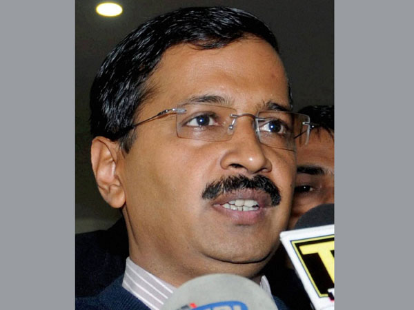 Kejriwal served notice by HC