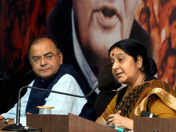 Jaitley, Swaraj hit out at the Congress 