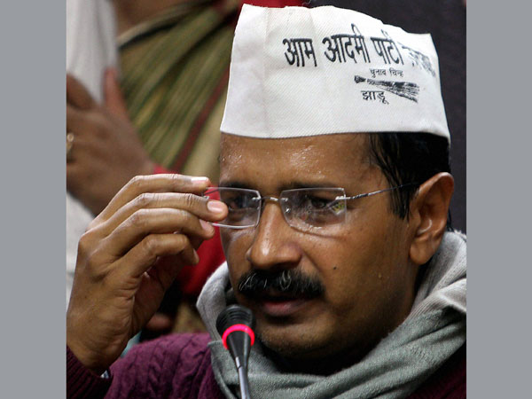 Arvinder Singh Lovely: Kejriwal quit to pursue his political dreams 