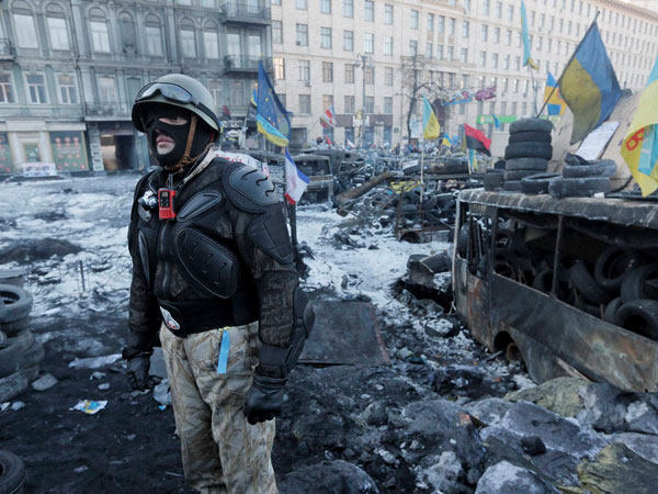 Ukraine: Warrant issued against Prez