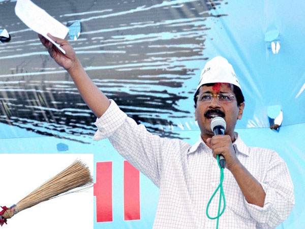 In pics: Who will win the battle of power in UP in 2014?