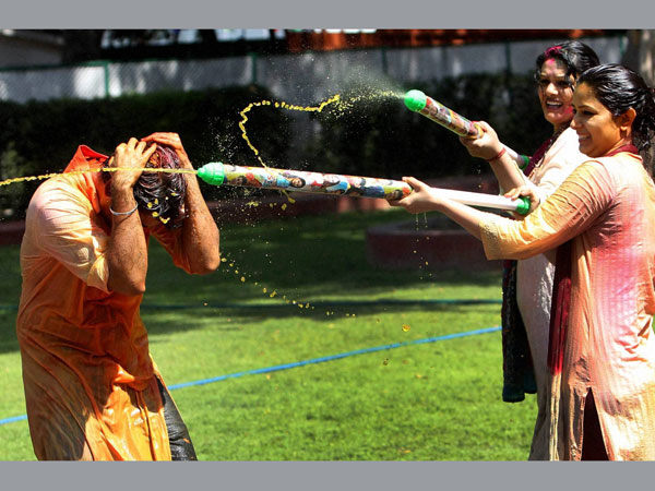 India celebrates colourful festival of Holi India celebrates colourful festival of Holi