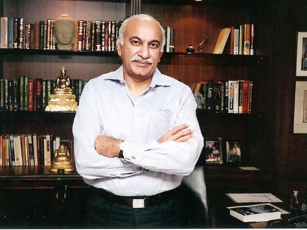 Journalist MJ Akbar joins BJP
